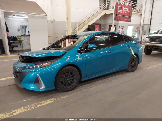 JTDKARFP1L3158476 Toyota Prius Prime Xle