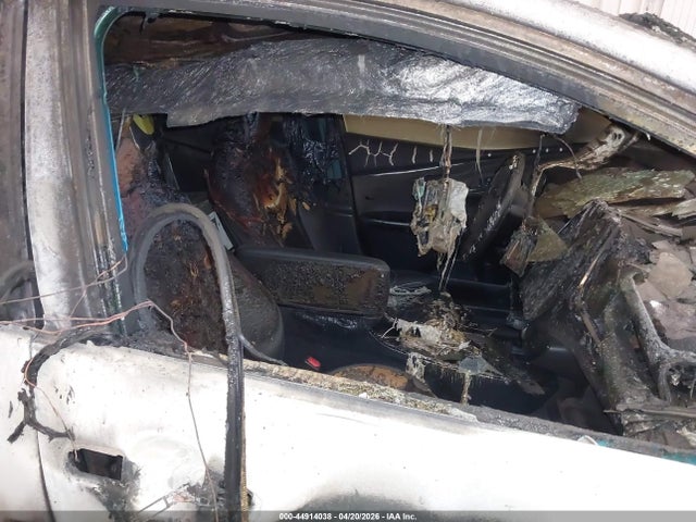 JTDKARFP1L3158476 Toyota Prius Prime Xle