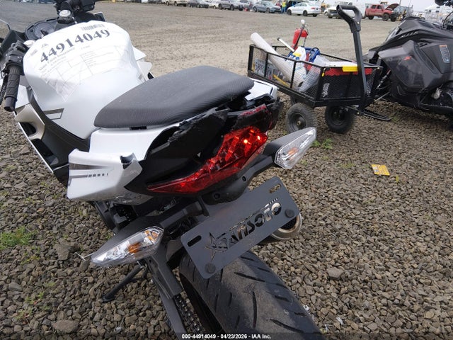 Kawasaki EX400 2023 JKAEXKH1XPDAR7427 Image 14