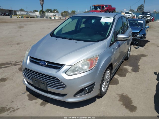 Ford C-max Energi Sel 2016 1FADP5CU6GL112079 Image 2