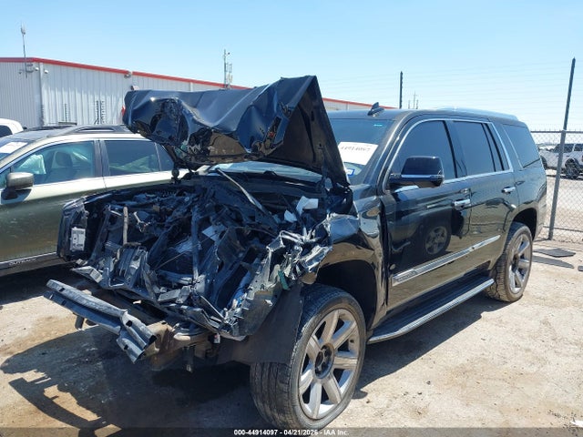 2016 Cadillac Escalade Luxury Collection მანქანა იყიდება აუქციონზე, vin: 1GYS3BKJ6GR147005, აუქციონის ნომერი: 44914097