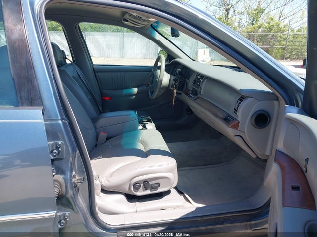 Продажа на аукционе авто 2001 Buick Park Avenue, vin: 1G4CW54K914271374, номер лота: 44914131