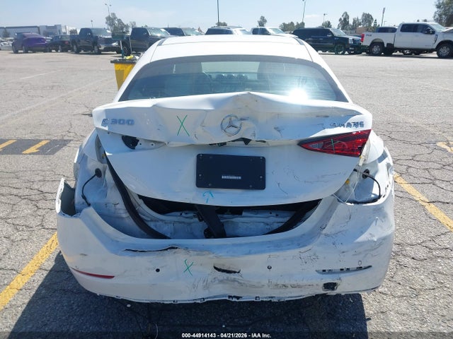 Продаж на аукціоні авто 2024 Mercedes-benz C 300, vin: W1KAF4HB7RR181905, номер лоту: 44914143