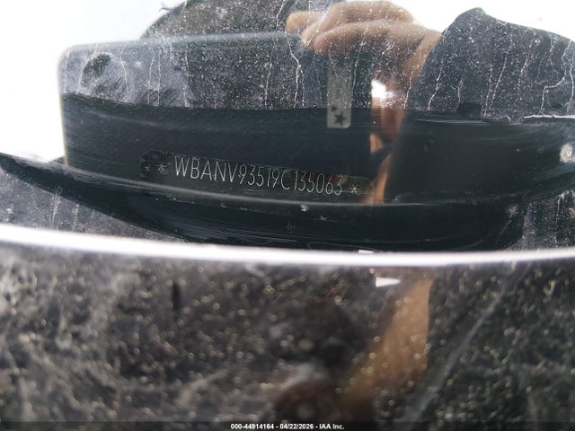 2009 Bmw 535i Xdrive მანქანა იყიდება აუქციონზე, vin: WBANV93519C135063, აუქციონის ნომერი: 44914164