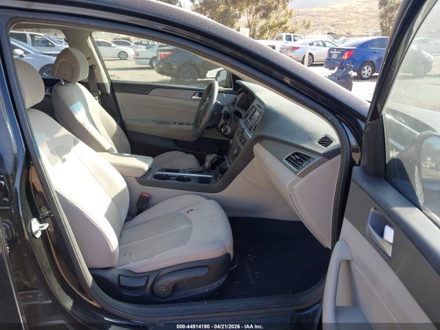 Продажа на аукционе авто 2015 Hyundai Sonata Se, vin: 5NPE24AF4FH002615, номер лота: 44914190