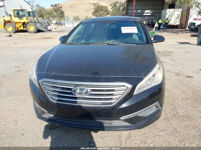 Продажа на аукционе авто 2015 Hyundai Sonata Se, vin: 5NPE24AF4FH002615, номер лота: 44914190