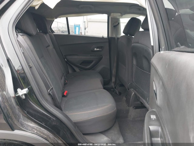 44914195 :رقم المزاد ، 3GNCJKSB4JL235324 vin ، 2018 Chevrolet Trax Ls مزاد بيع