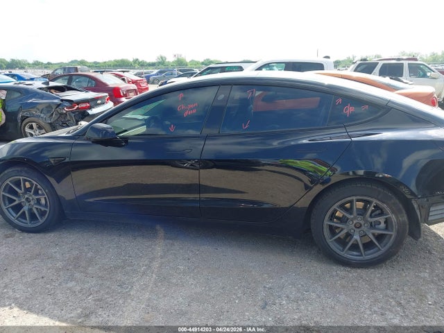 Продаж на аукціоні авто 2022 Tesla Model 3 Long Range Dual Motor All-wheel Drive, vin: 5YJ3E1EB3NF350939, номер лоту: 44914203