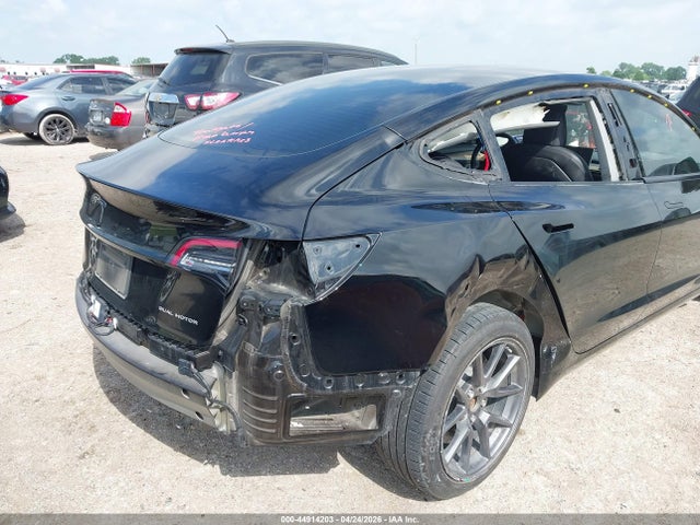 Продаж на аукціоні авто 2022 Tesla Model 3 Long Range Dual Motor All-wheel Drive, vin: 5YJ3E1EB3NF350939, номер лоту: 44914203