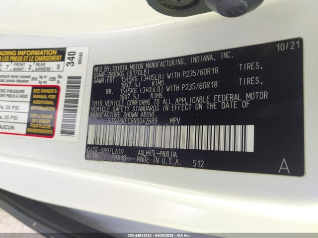 5TDZSKFC6NS042689 Toyota Sienna Limited