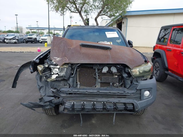 3TMAZ5CN0HM045320 Toyota Tacoma Trd Sport