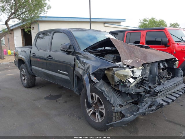 3TMAZ5CN0HM045320 Toyota Tacoma Trd Sport