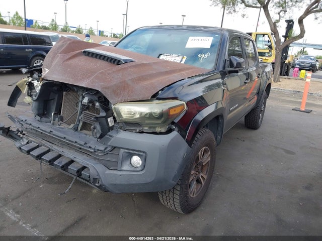 3TMAZ5CN0HM045320 Toyota Tacoma Trd Sport