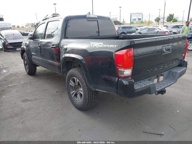 3TMAZ5CN0HM045320 Toyota Tacoma Trd Sport