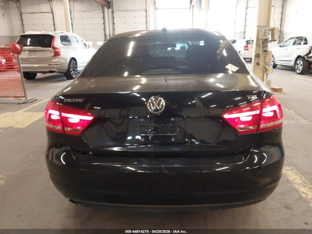 44914278 :رقم المزاد ، 1VWAT7A39FC081081 vin ، 2015 Volkswagen Passat 1.8t Limited Edition مزاد بيع