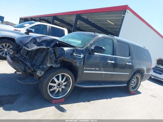 44914282 :رقم المزاد ، 1GYFK66827R321851 vin ، 2007 Cadillac Escalade Esv Standard مزاد بيع