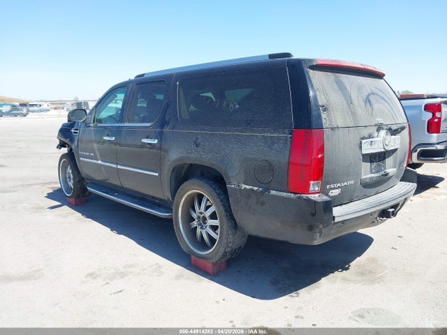 44914282 :رقم المزاد ، 1GYFK66827R321851 vin ، 2007 Cadillac Escalade Esv Standard مزاد بيع