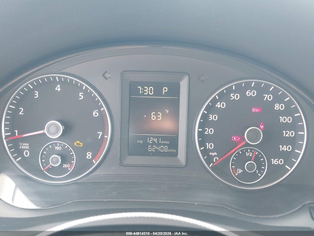 Продажа на аукционе авто 2010 Volkswagen Jetta Limited Edition, vin: 3VWAZ7AJ3AM101538, номер лота: 44914310