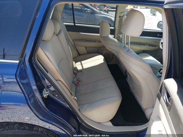 44914336 :رقم المزاد ، 4S4BRBBC7B3376211 vin ، 2011 Subaru Outback 2.5i Premium مزاد بيع