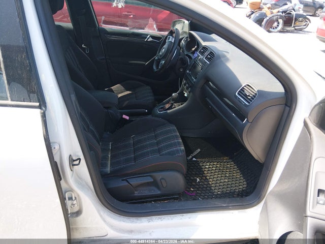 44914384 :رقم المزاد ، WVWHV7AJ9DW029665 vin ، 2013 Volkswagen Gti مزاد بيع