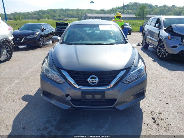 Продаж на аукціоні авто 2017 Nissan Altima 2.5 S, vin: 1N4AL3AP8HN352661, номер лоту: 44914387