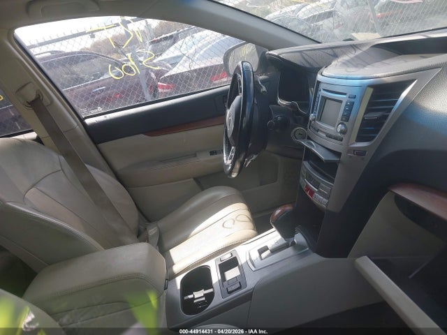 Продаж на аукціоні авто 2013 Subaru Outback 2.5i Limited, vin: 4S4BRBKC8D3320572, номер лоту: 44914431