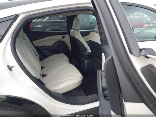 Ford Mustang Mach-e Premium 2023 3FMTK3R77PMA56125 Image 8