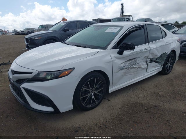 Toyota CAMRY SE 2023 4T1G11AK4PU754115 Image 2