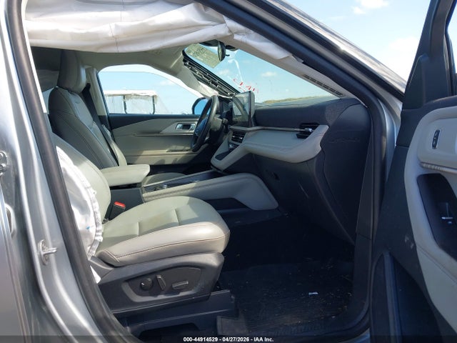 Ford Explorer Active 2025 1FMUK8DH4SGA14547 Image 5