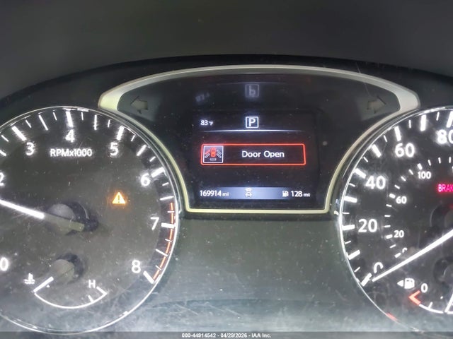 2018 Nissan Pathfinder Sl მანქანა იყიდება აუქციონზე, vin: 5N1DR2MN9JC675625, აუქციონის ნომერი: 44914542