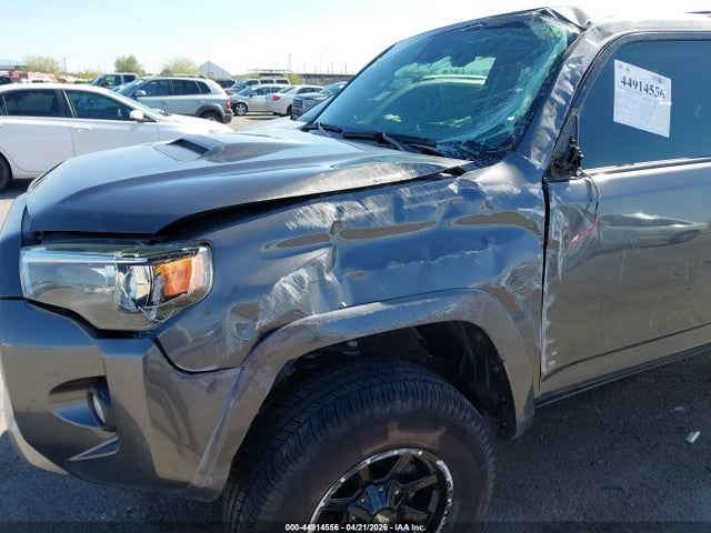 JTEBU5JR7L5813555 Toyota 4runner Trd Off Road