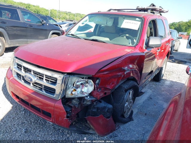 44914561 :رقم المزاد ، 1FMCU0D76AKC07969 vin ، 2010 Ford Escape Xlt مزاد بيع