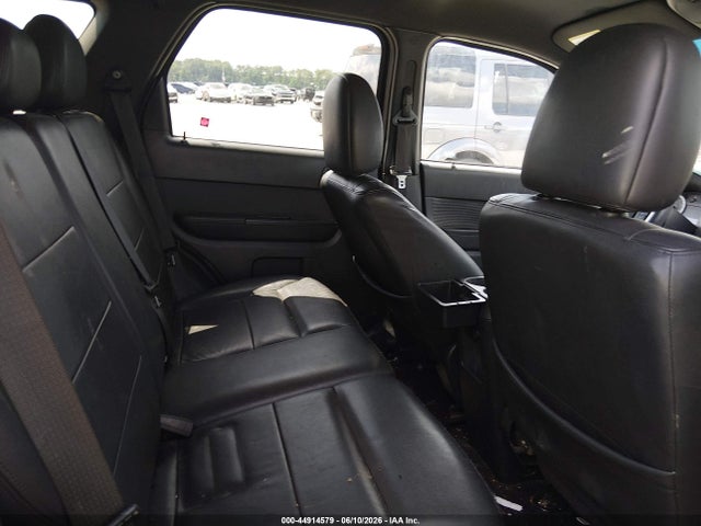 Продажа на аукционе авто 2010 Ford Escape Limited, vin: 1FMCU0EG2AKD10174, номер лота: 44914579