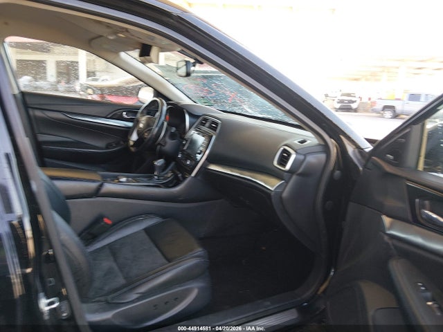 1N4AA6AP3HC390110 Nissan Maxima 3.5 Sr