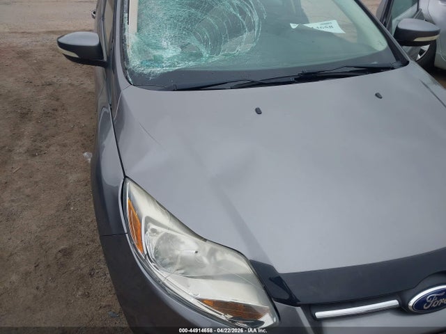 1FADP3F25EL158711 Ford FOCUS SE