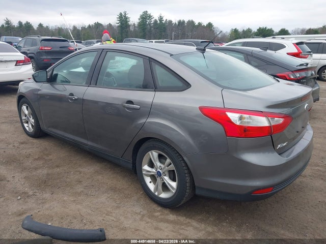 Ford FOCUS SE 2014 1FADP3F25EL158711 Image 3