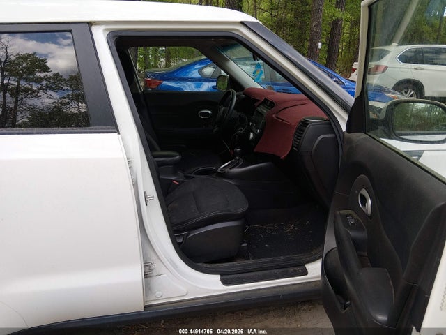 44914705 :رقم المزاد ، KNDJP3A58K7920531 vin ، 2019 Kia Soul + مزاد بيع