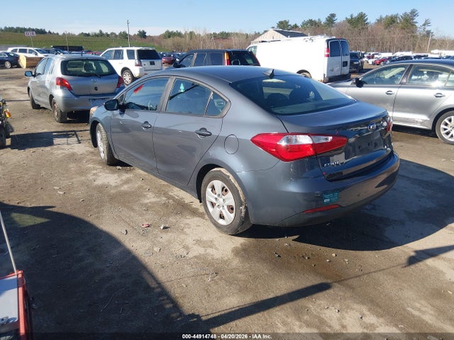 2016 KIA FORTE KNAFK4A62G5540183 Photo 2