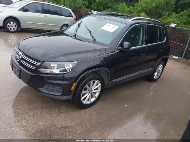 WVGRV7AX5HK011455 Volkswagen Tiguan 2.0t Wolfsburg Edition