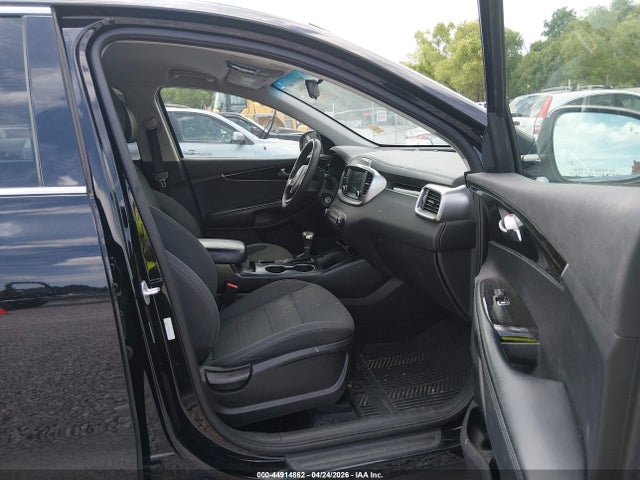 Продажа на аукционе авто 2019 Kia Sorento 2.4l Lx, vin: 5XYPG4A33KG521771, номер лота: 44914862