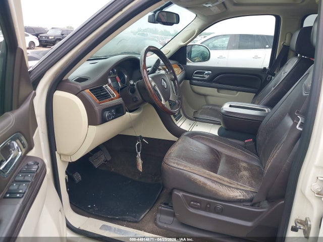 2013 Cadillac Escalade Esv Platinum Edition მანქანა იყიდება აუქციონზე, vin: 1GYS4KEF9DR362507, აუქციონის ნომერი: 44914871