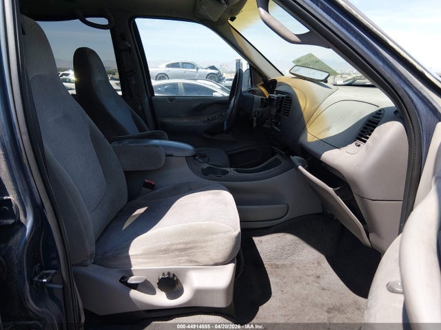 44914885 :رقم المزاد ، 1FMPU18L6XLA81842 vin ، 1999 Ford Expedition Eddie Bauer/xlt مزاد بيع