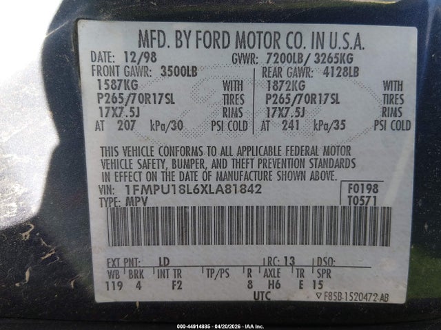 44914885 :رقم المزاد ، 1FMPU18L6XLA81842 vin ، 1999 Ford Expedition Eddie Bauer/xlt مزاد بيع