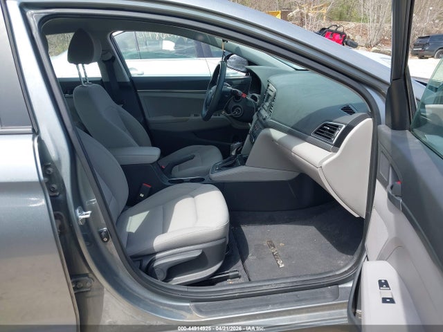 44914925 :رقم المزاد ، KMHD74LF0JU578061 vin ، 2018 Hyundai Elantra Se مزاد بيع