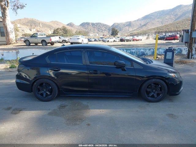 Honda CIVIC HYBRID 2015 19XFB4F22FE201774 Image 13