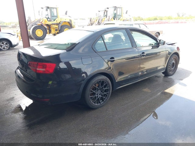 44914953 :رقم المزاد ، 3VW2K7AJ7FM269358 vin ، 2015 Volkswagen Jetta 2.0l S مزاد بيع