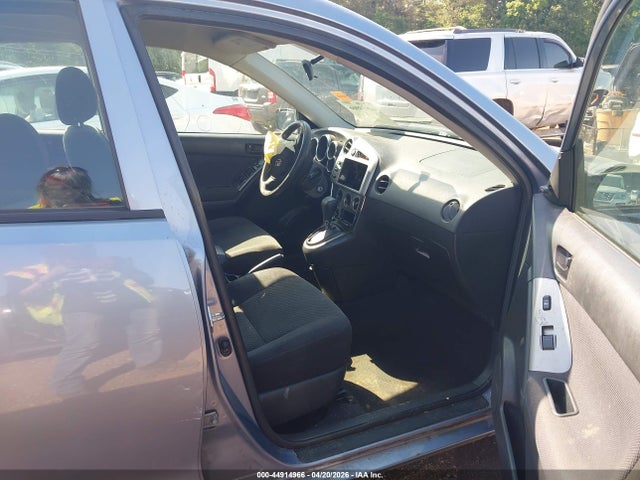 44914966 :رقم المزاد ، 2T1KR32E35C493324 vin ، 2005 Toyota Matrix مزاد بيع