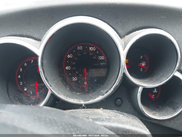 44914966 :رقم المزاد ، 2T1KR32E35C493324 vin ، 2005 Toyota Matrix مزاد بيع