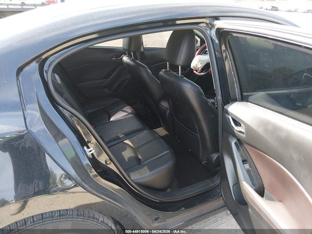 44915006 :رقم المزاد ، 3MZBN1V75HM148009 vin ، 2017 Mazda Mazda3 Touring مزاد بيع
