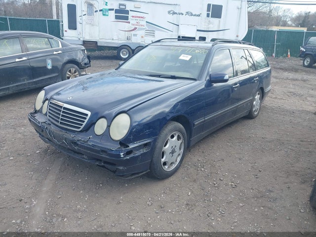 44915070 :رقم المزاد ، WDBJH82J01X061826 vin ، 2001 Mercedes-benz E 320 4m مزاد بيع